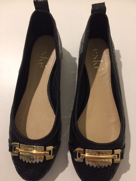 Scarpe da donna: Ballerinas schwarz Leder neuwertig – Usato da Bülach venduto da Gluecksgriff 2