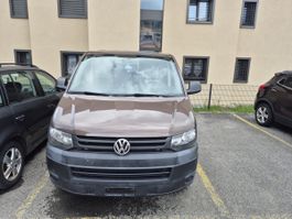 VW T5 caravel