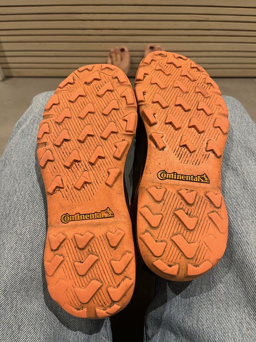 Adidas Schuhe für Jungen: Adidas Terrex Gore-Tex Wanderschuhe 33.5 – Gebraucht aus Inwil von LouHu 1