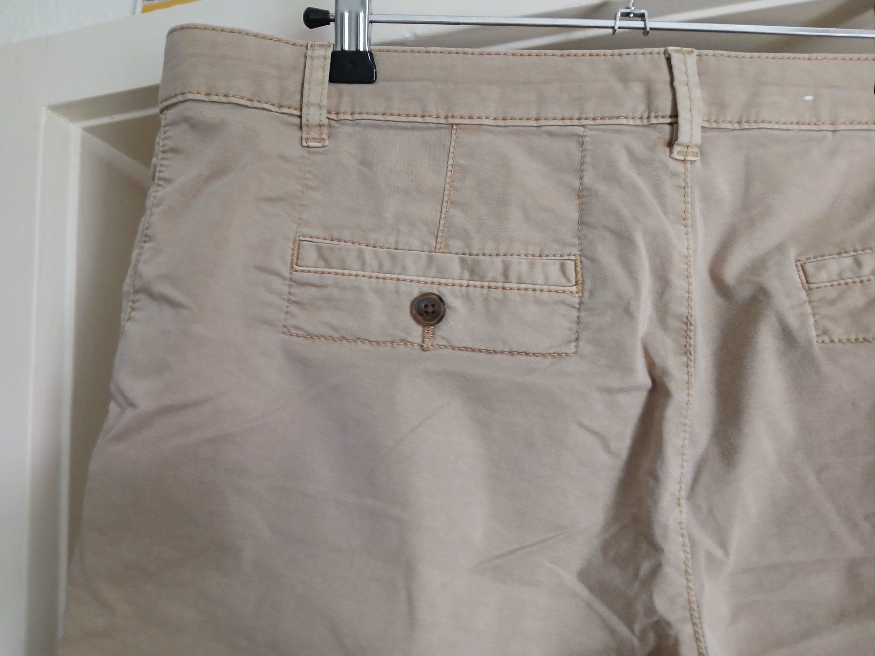 Esprit Pantalons: Short Esprit Gr 42 XL – Neuf (Voir description) à Zürich par ast_8nph 3