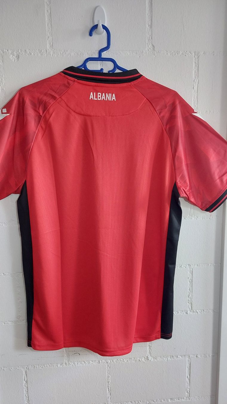 Canottiere & Pantaloni: Albanien Trikot Gr. XL – Usato da Hedingen venduto da Turicun25 1