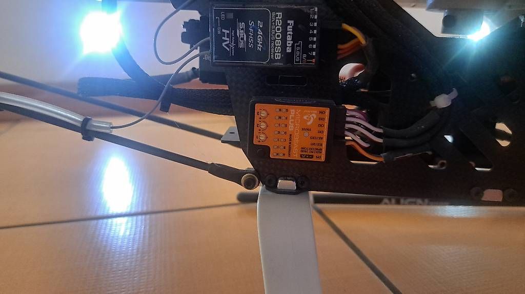 Modellismo RC: Modellhelikopter – Usato da Rombach venduto da Funke4 3
