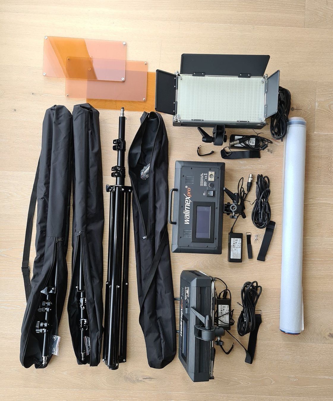 Lampade: WALIMEXpro LED 500 Artdirector dimmbar – Nuovo (secondo la descrizione) da Arlesheim venduto da bebbirofo01