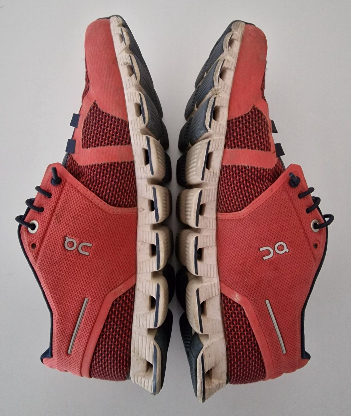 On Chaussures femmes: On-Schuhe – D'occasion à Aarau Rohr par Ricardo09 1