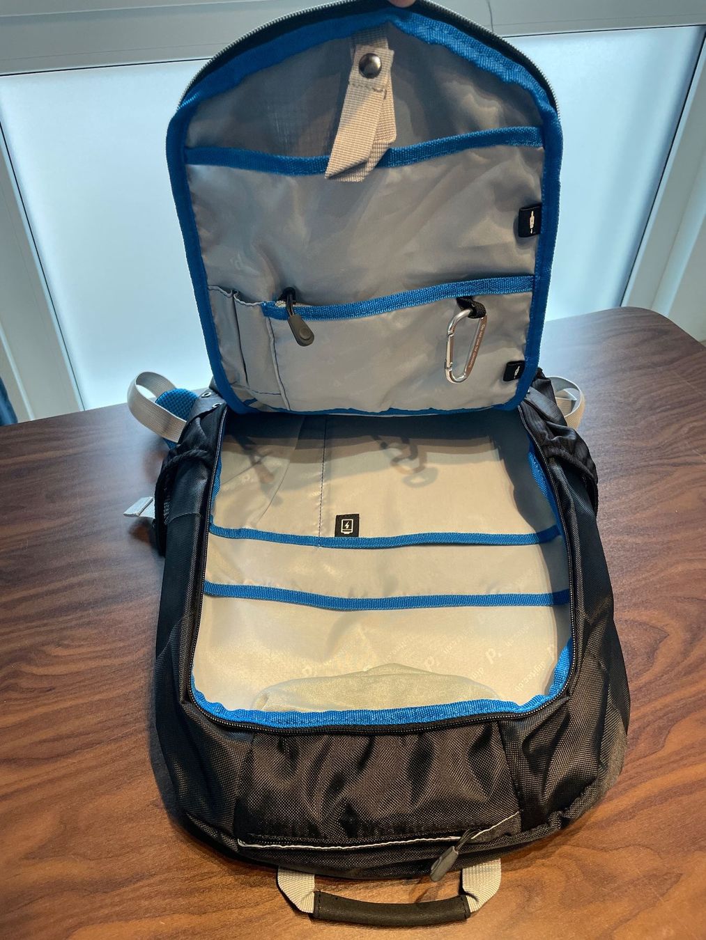 Zaini: Rucksack von Dicota – Nuovo (secondo la descrizione) da Tuggen venduto da Dex8055 1