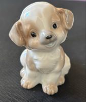 Porzellanfigur kleiner süsser Hund guter Zustand