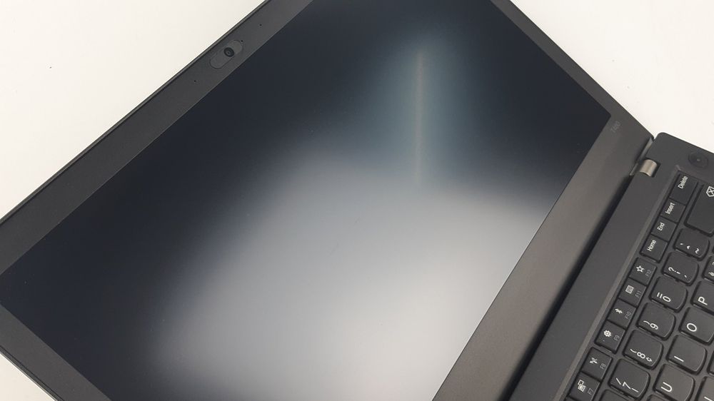 Lenovo ThinkPad T480 / i5-8350U /256 GB / CH Layout 4