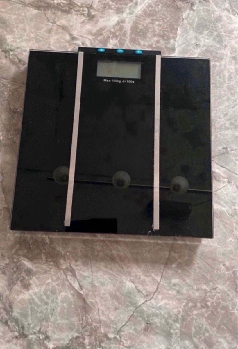 Bilance pesapersone: JYSK Waage in schwarz – Usato da Balgach venduto da ren_xy57