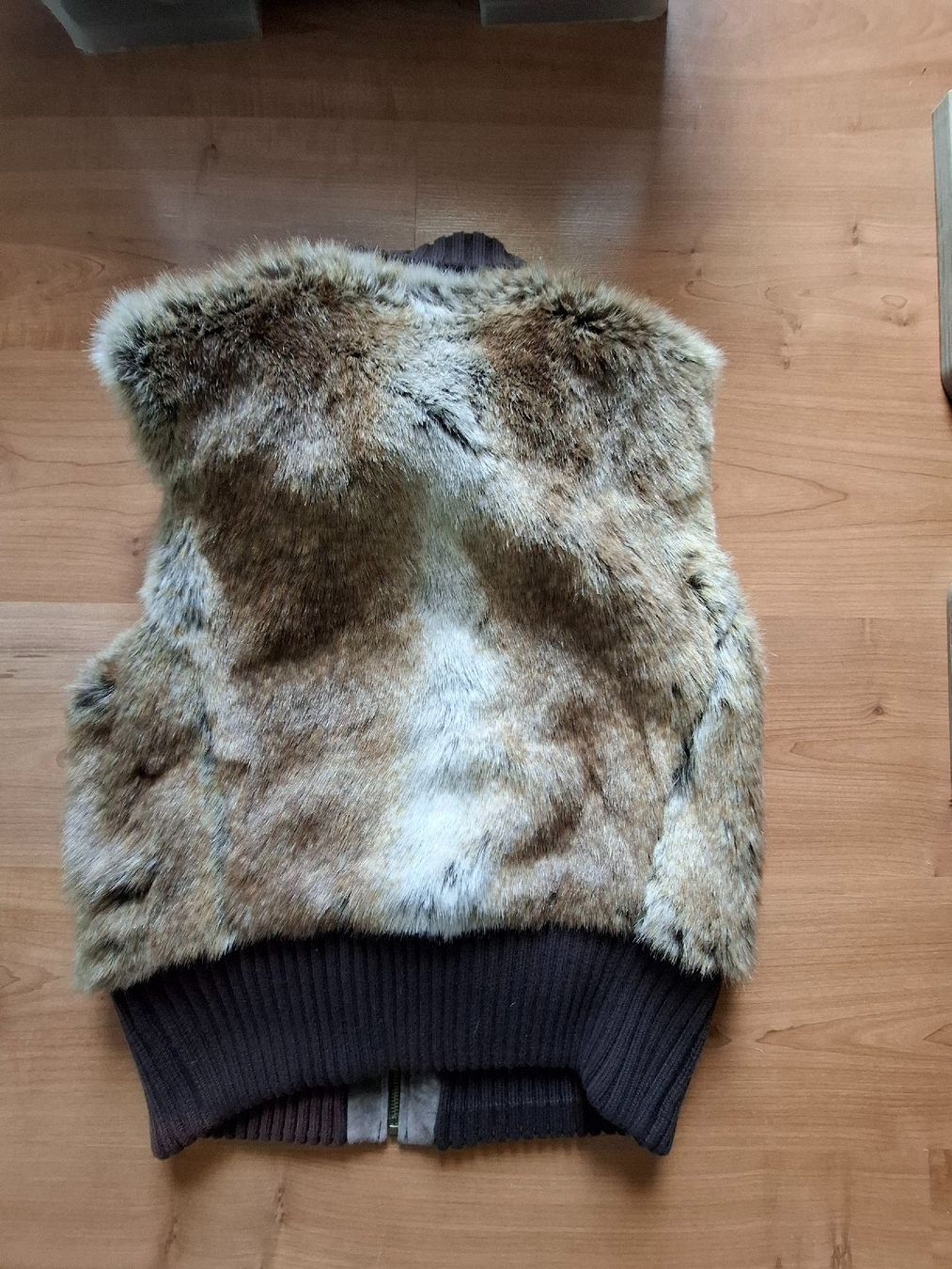 Esprit Gilet & Giacche senza maniche: Esprit Gilet mit Kunstfell Grösse L – Nuovo (secondo la descrizione) da Allschwil venduto da nicki1803 1