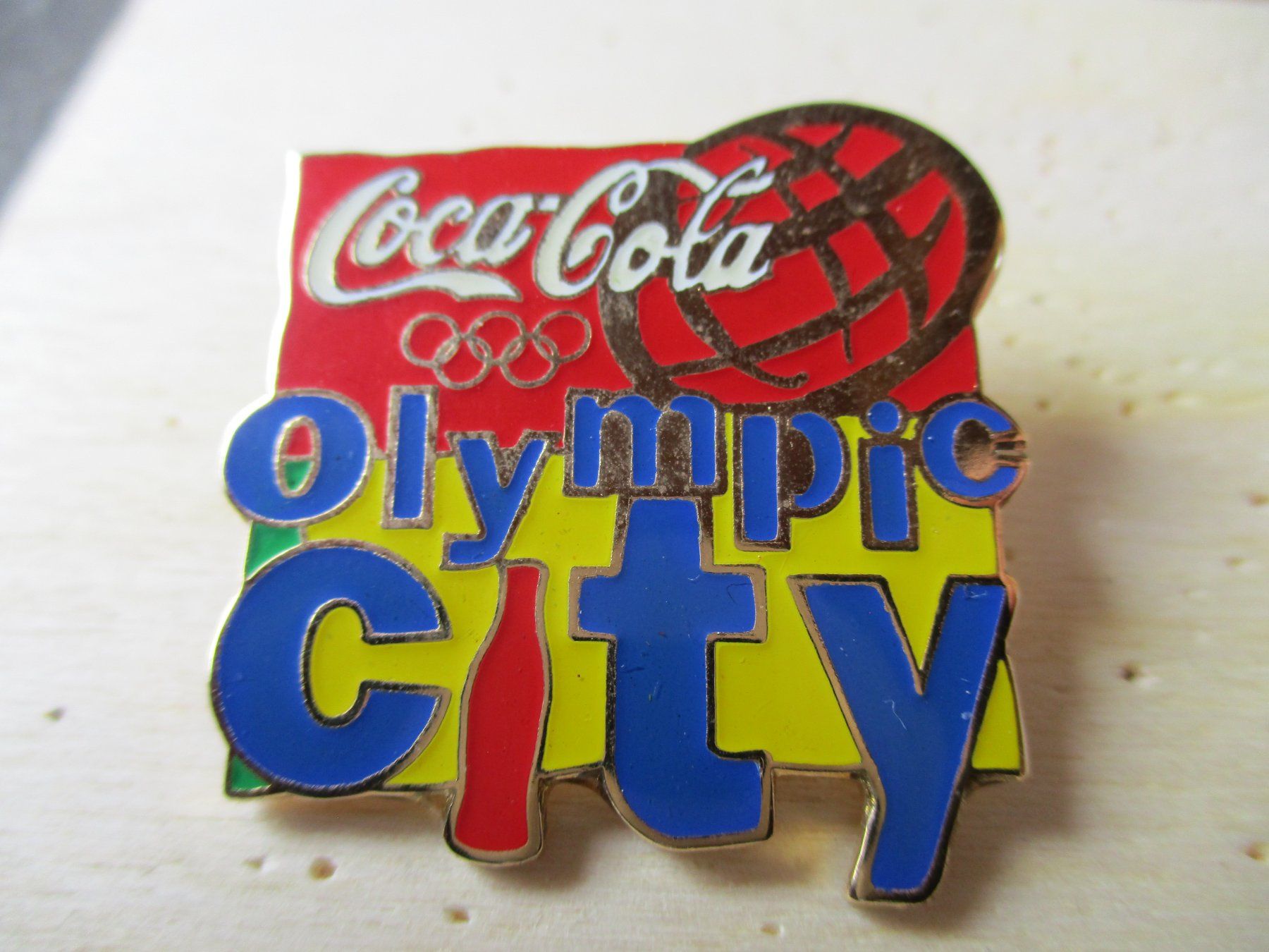 Coca Cola Olympic City Olympiade RAR Pin (Neu (gemäss Beschreibung)) in ...
