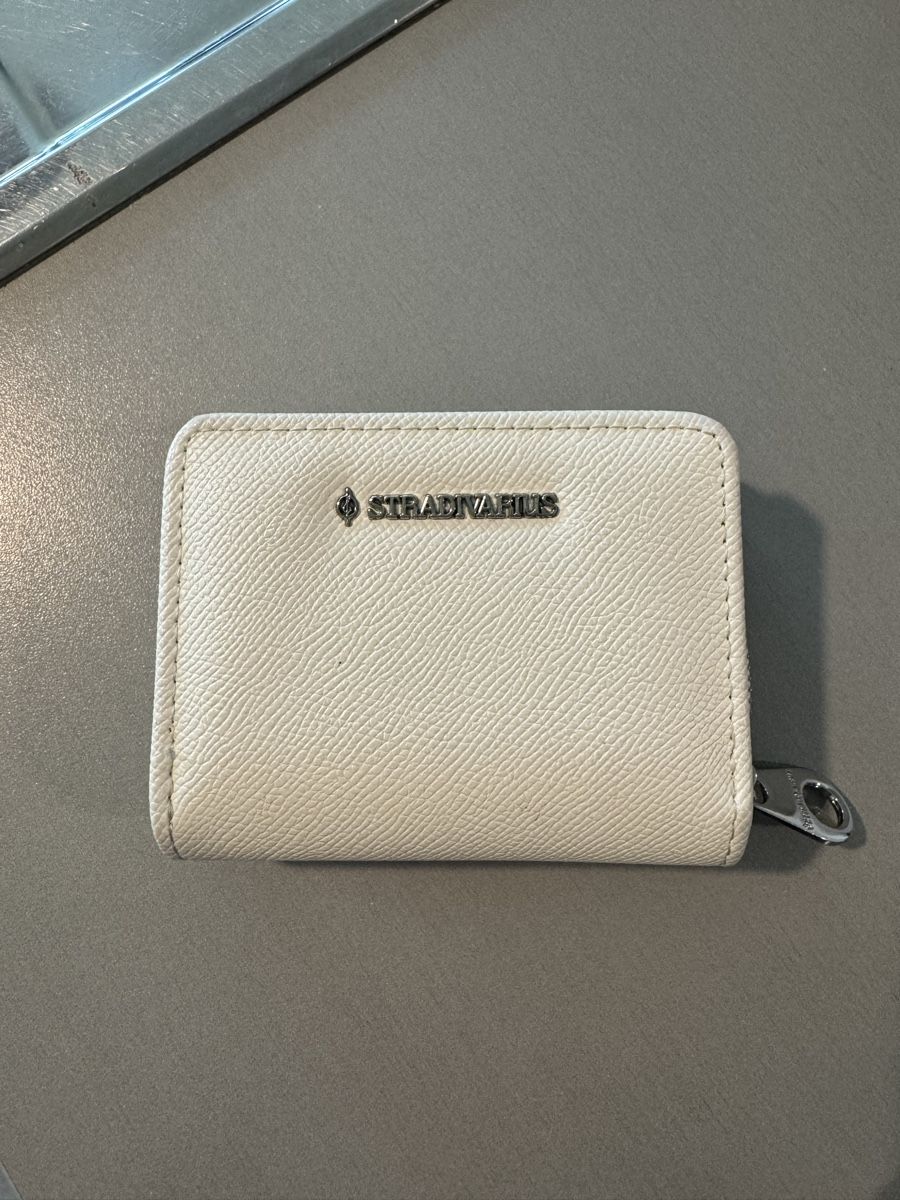 Stradivarius Portamonete: Porte-monnaie Stradivarius – Nuovo (secondo la descrizione) da Porrentruy venduto da fee_24