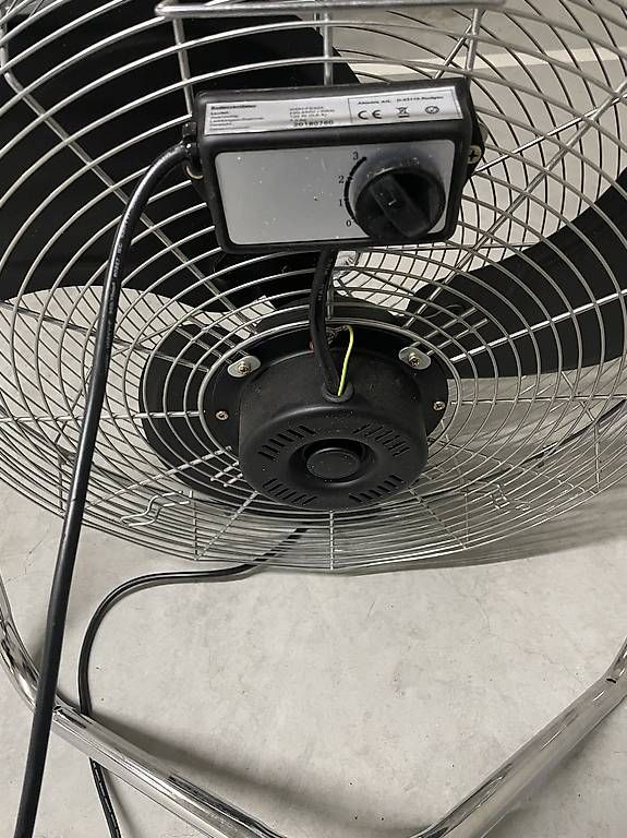 Ventilateurs: Bodenventilator 50cm – D'occasion à Niederweningen par Reto611 1