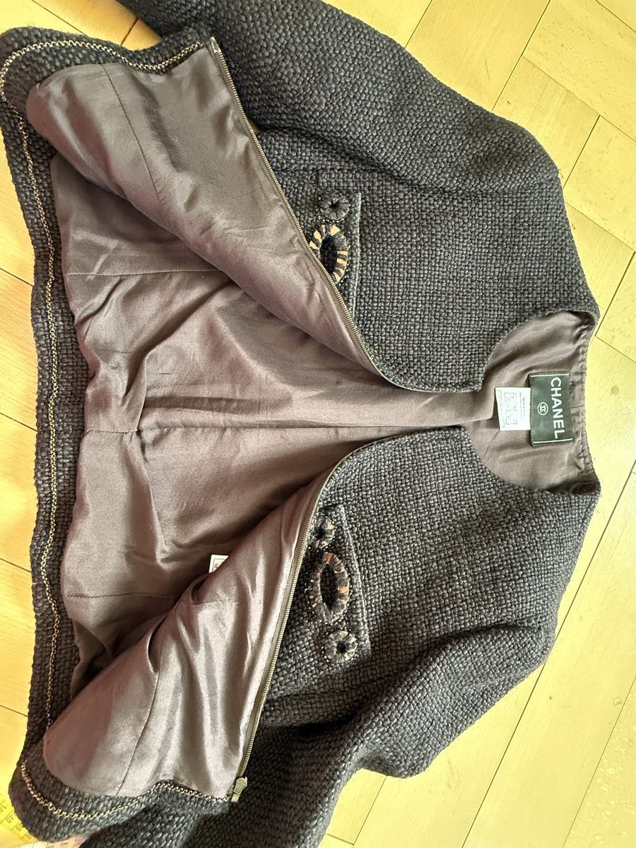 Chanel Giacche: CHANEL JACKET FR40 - like brand new – Nuovo (secondo la descrizione) da Baden venduto da agora_newgeneration 9