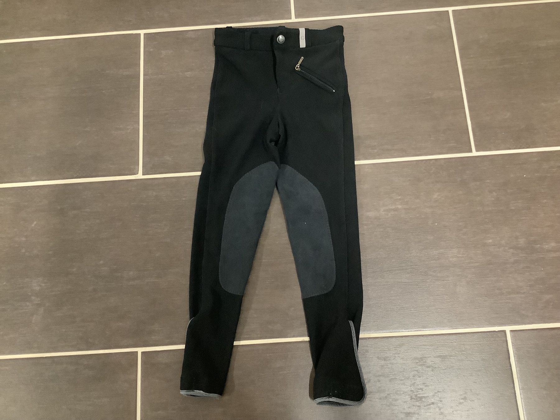 Hosen: Reithosen Gr. 128 – Gebraucht aus Brugg AG von