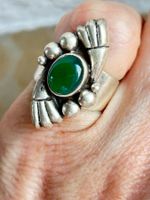 Silber Ring mit grünem Stein, Vintage Stil, Grösse 52