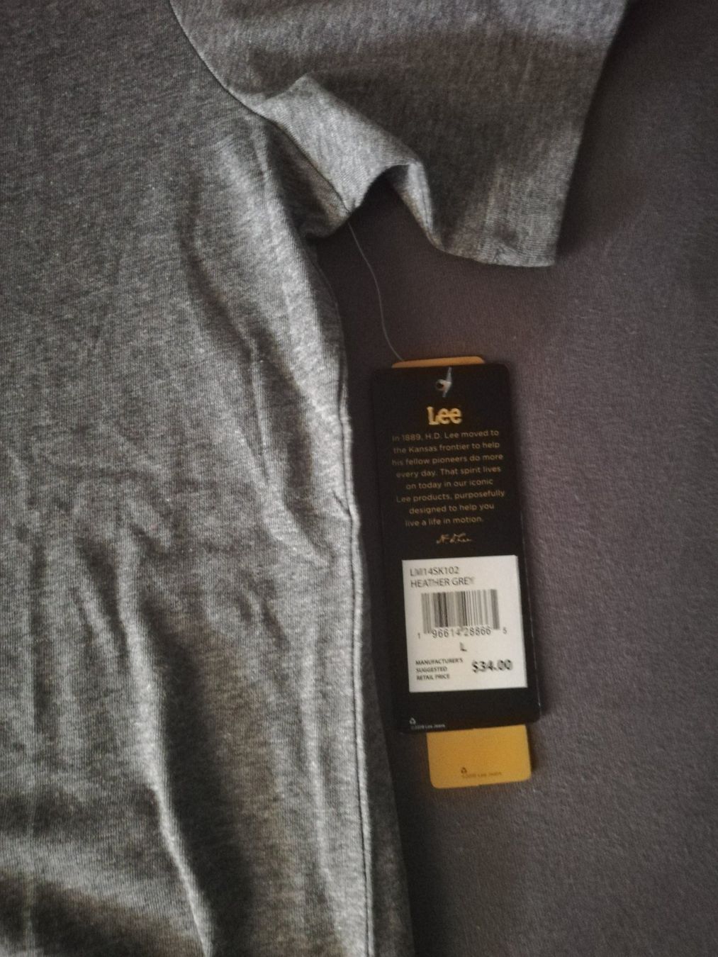 Lee T-shirt: Lee Tshirt Grösse L unisex grau neu – Nuovo e nell'imballaggio originale da Rüegsauschachen venduto da Jawenito 2