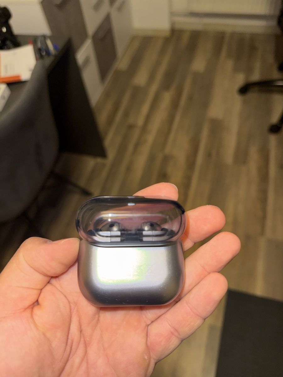 Samsung Kopfhörer: Samsung Galaxy Buds 3 Pro – Gebraucht aus Schönenwerd von Ale46. 2