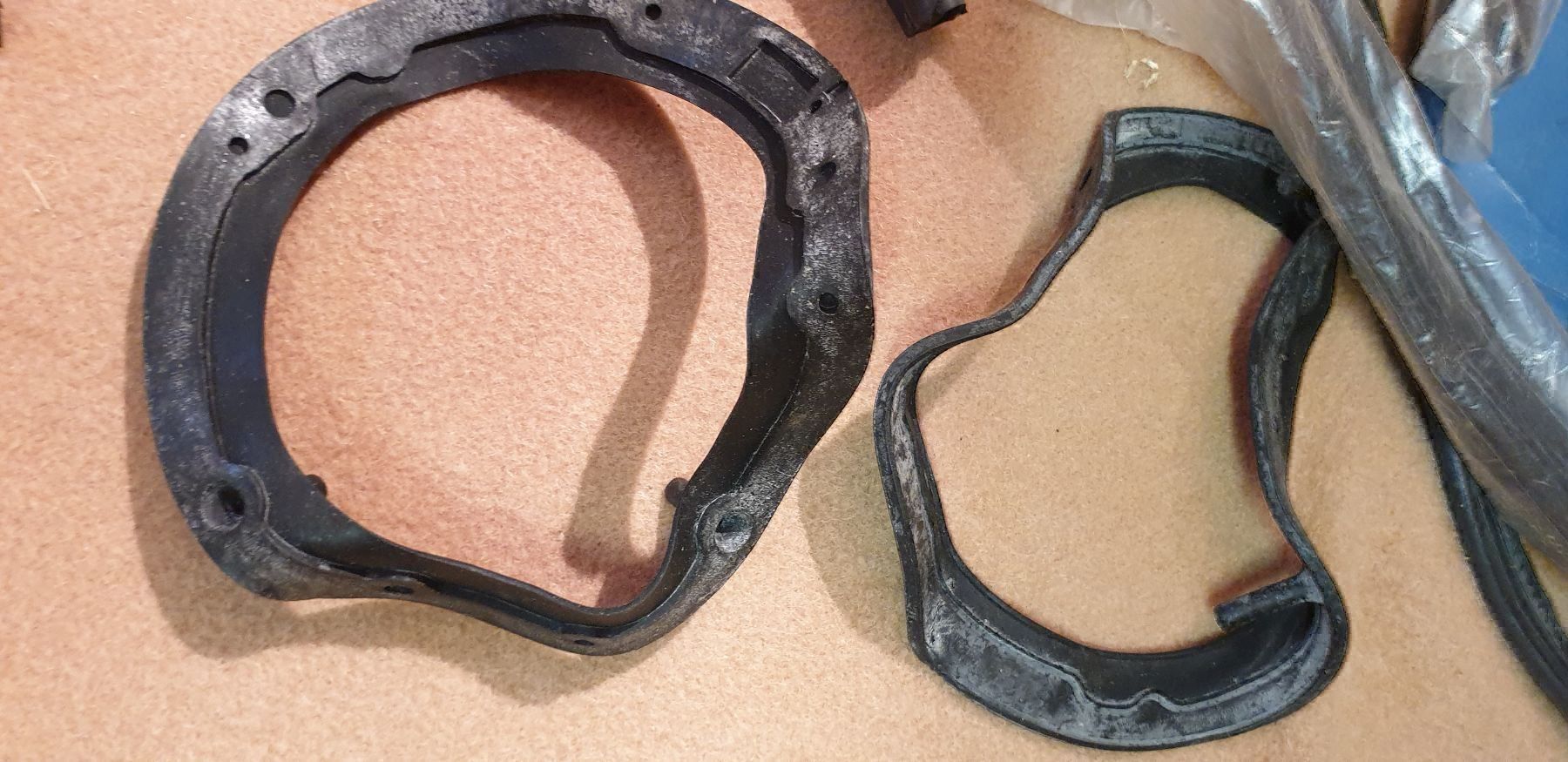 MG Tutti pezzi di ricambio auto: MG B 1964 Ersatzteile – Usato da Embrach venduto da Olympia52 5