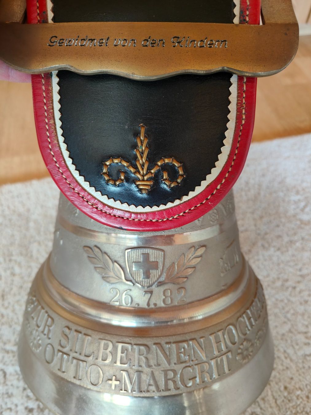 Campanacci mucche: Glocke - Berger Bärau – Usato da Schöftland venduto da sil_bn9x 1