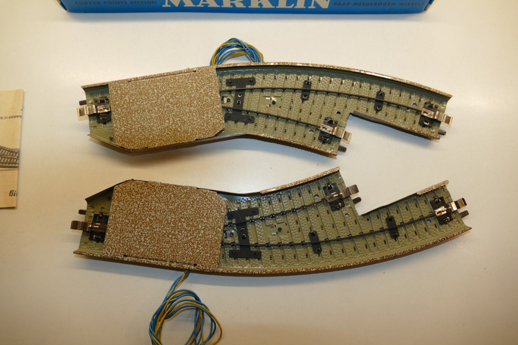 Märklin Modellini di ferrovie: Märklin H0: M-Bogenweichenpaar Einheit 1 – Usato da Niederhasli venduto da rail-duerst 4