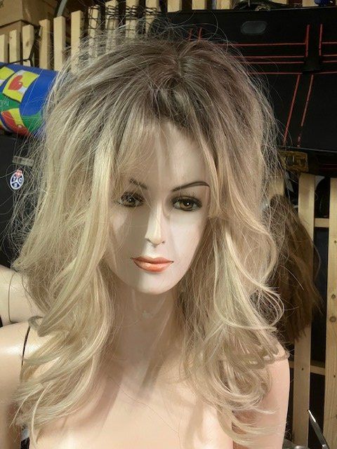 Perücken: Perücke Langhaar blond – Gebraucht aus Ehrendingen von Silberpudel 2
