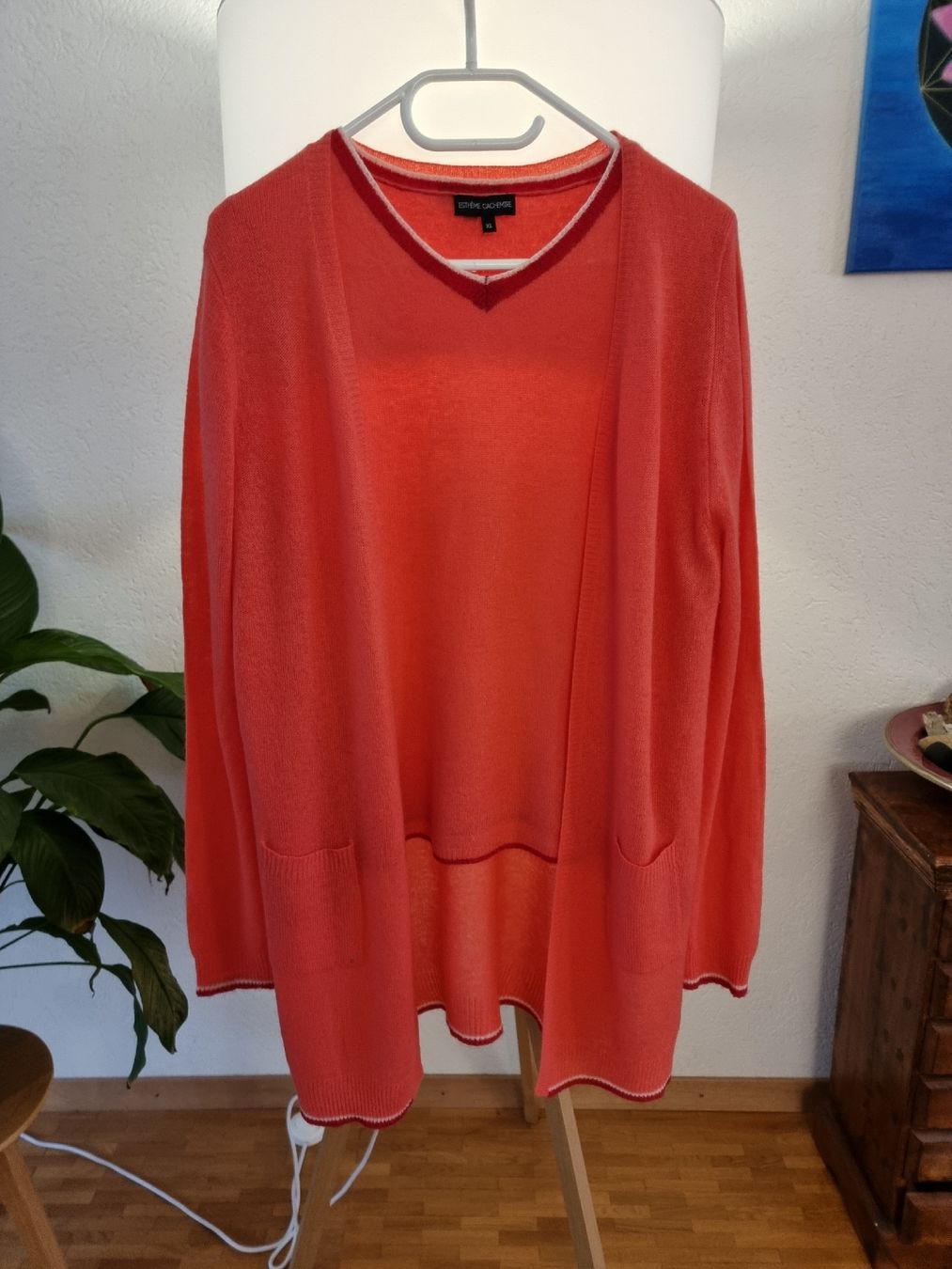 Maglioni & Felpe: Twin set rose orangé Esthème Cachemire – Usato da Veyrier venduto da Leilazizou