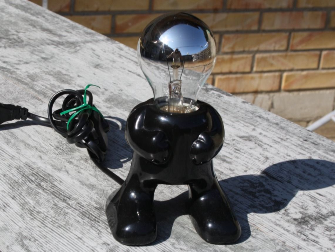 Lampade: BLACK LIGHT MAN VINTAGE  LAMPE  MAX. 150 WATT – Usato da Wauwil venduto da Pneuedy
