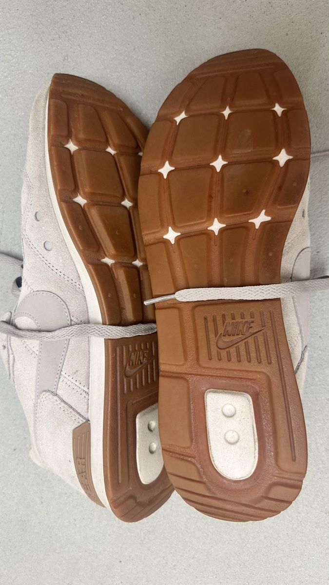 Nike Scarpe da uomo: Nike International, Gr. US 11 – Usato da Brüttisellen venduto da St.Zach 2