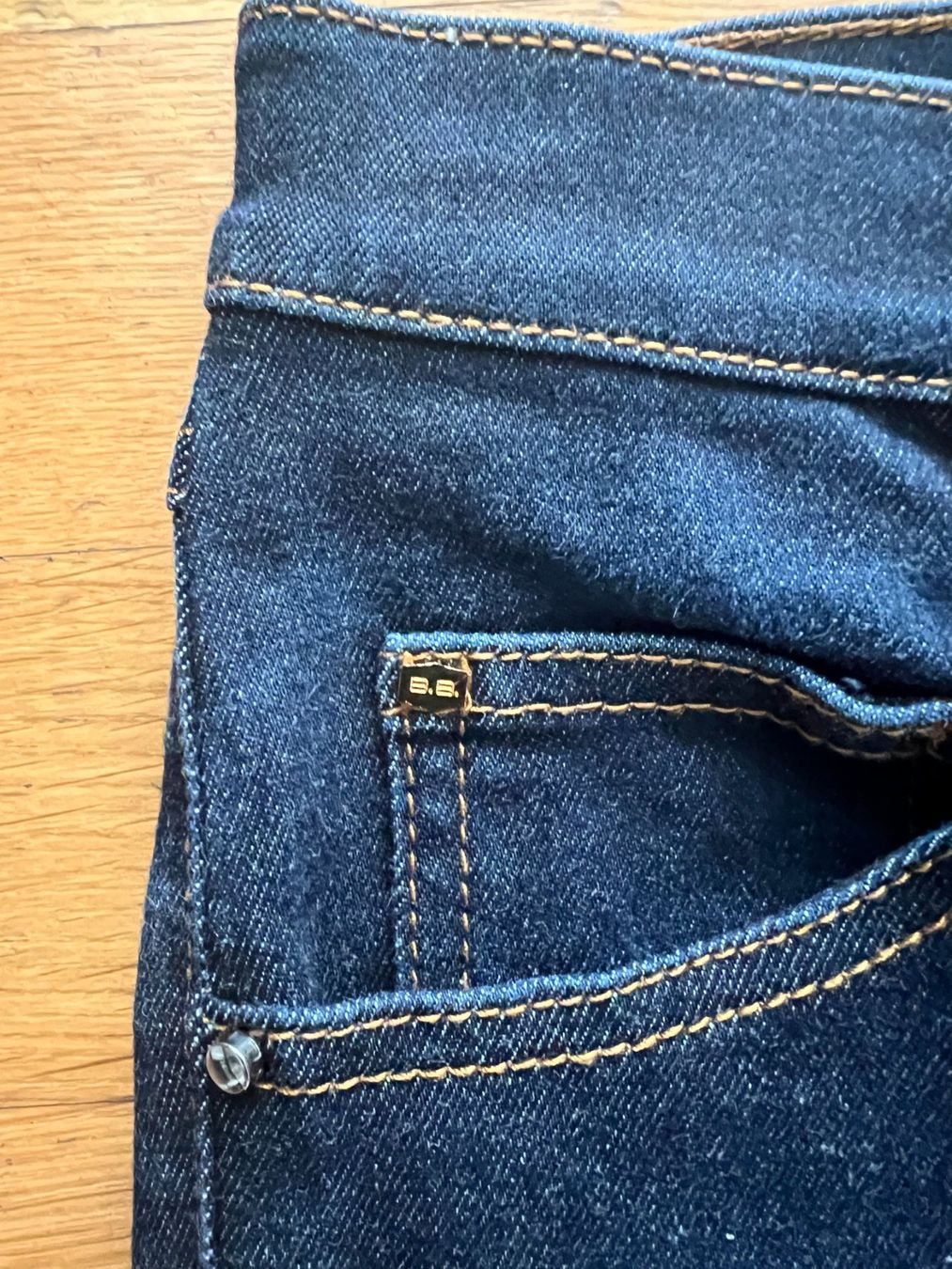 Jeans: Designer Jeans von Barbara Bui Gr. 28 – Nuovo (secondo la descrizione) da Binningen venduto da criss-cross 9