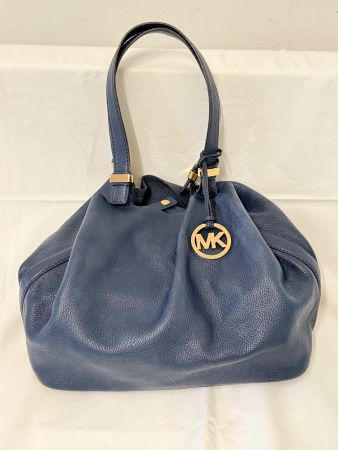 Michael Kors Handtasche Beuteltasche Navyblau Leder