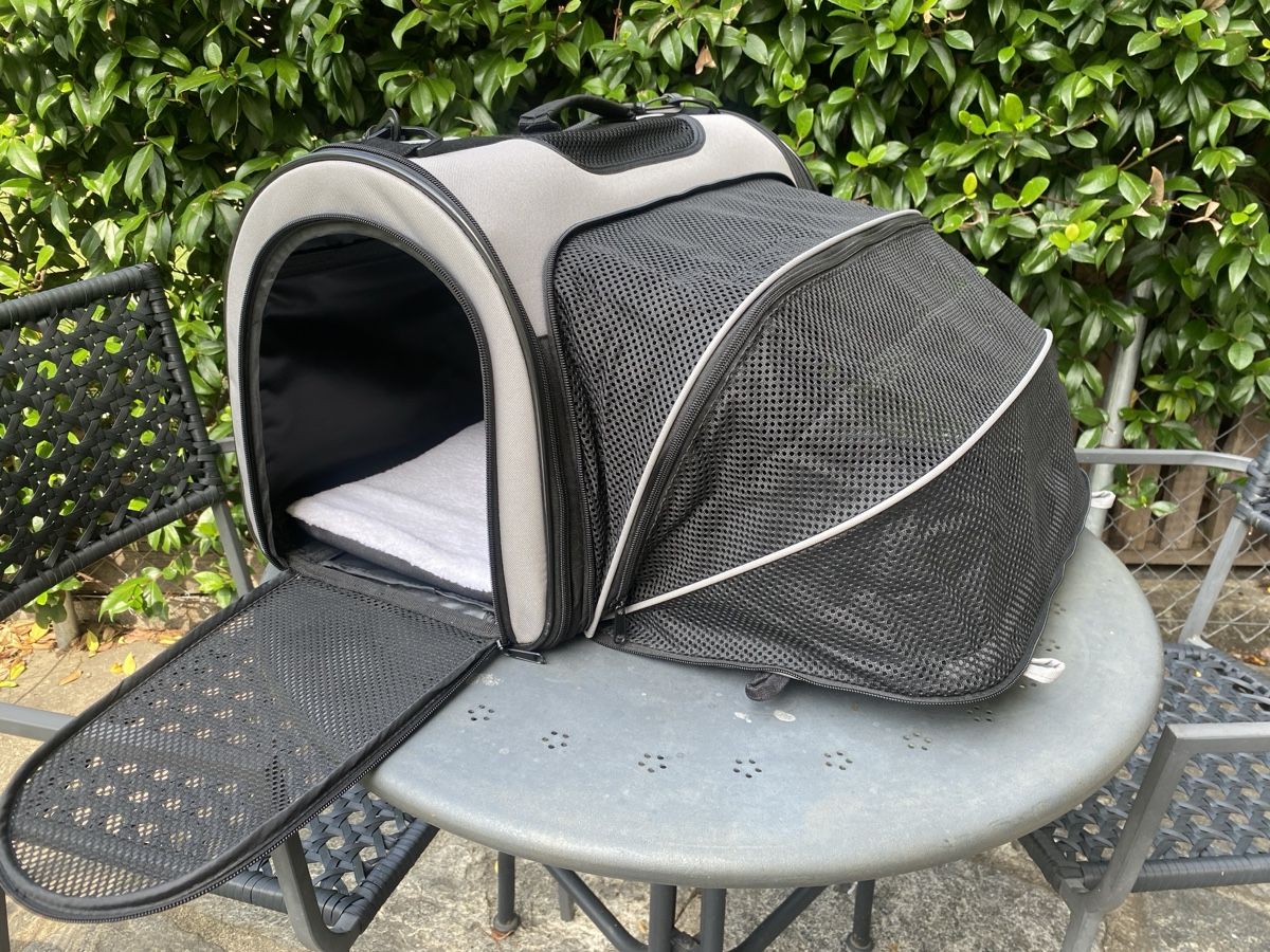 Gabbie, trasporto & Sicurezza: TRASPORTINO PER CANI/GATTI – Usato da Monte Carasso venduto da chi_design 1