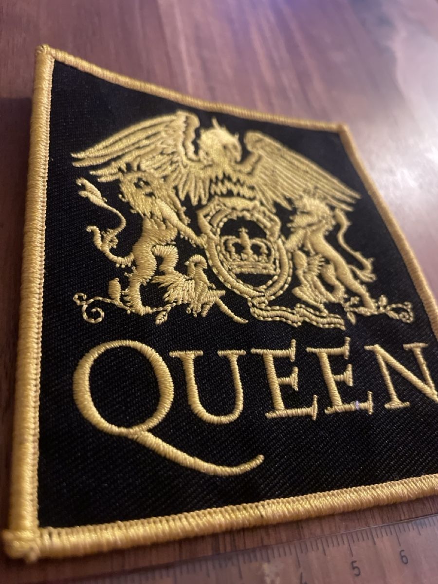 Toppe: Patch Queen – Nuovo (secondo la descrizione) da Schaffhausen venduto da Yavin 2