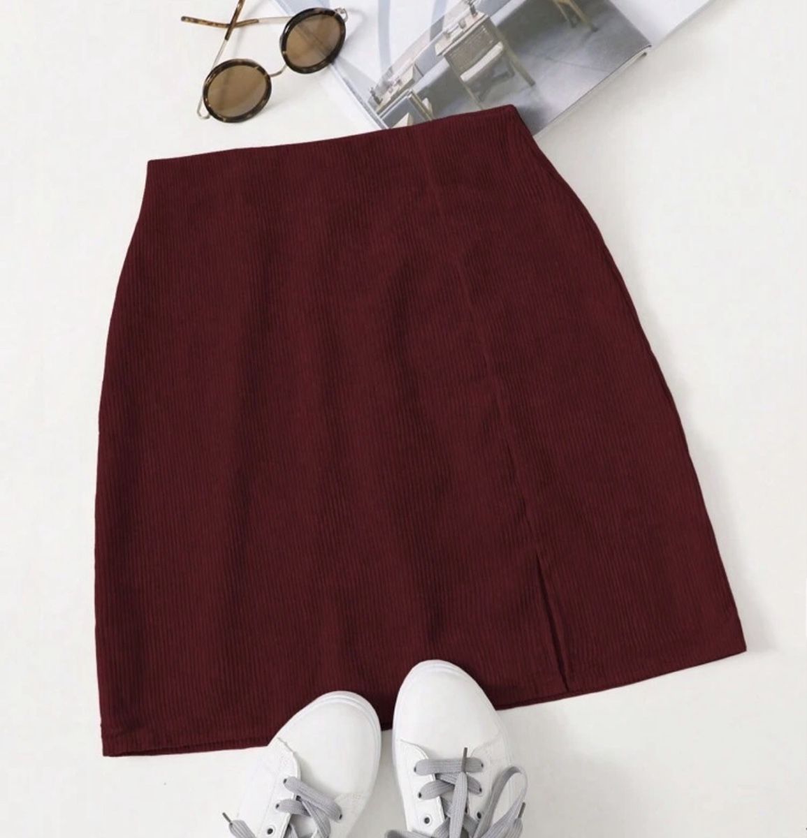 Gonne: Jupe bordeaux/rouge taille S - comme neuve – Nuovo (secondo la descrizione) da Villars-sur-Glâne venduto da jsa_1752