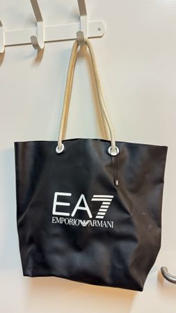 EA7 Emporio Armani Tasche Shopper Schwarz Seilgriffe Sommer 
