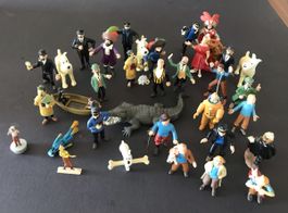 Figurines Tintin et Milou lot 35 pièces plastoy