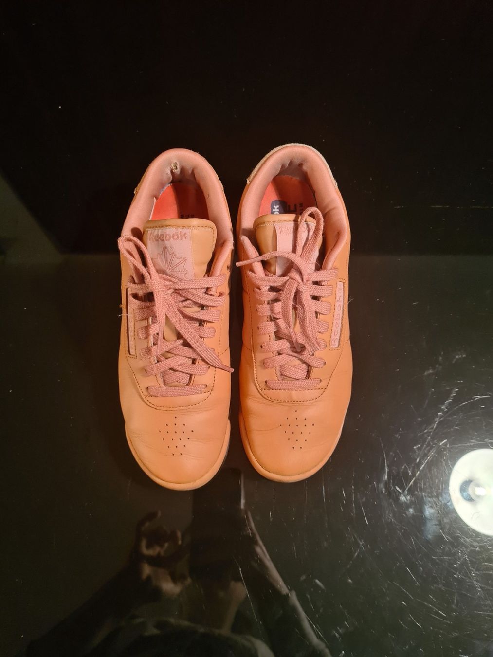 Reebok Scarpe da donna: Reebok Damen Gr 37 – Usato da Kloten venduto da Kri23