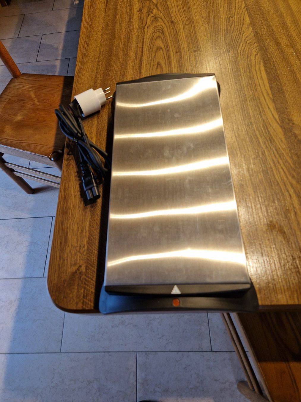 Elettrodomestici da cucina: Elektrische Warmhalteplatte 250W – Usato da Benken SG venduto da Fendt103S 4