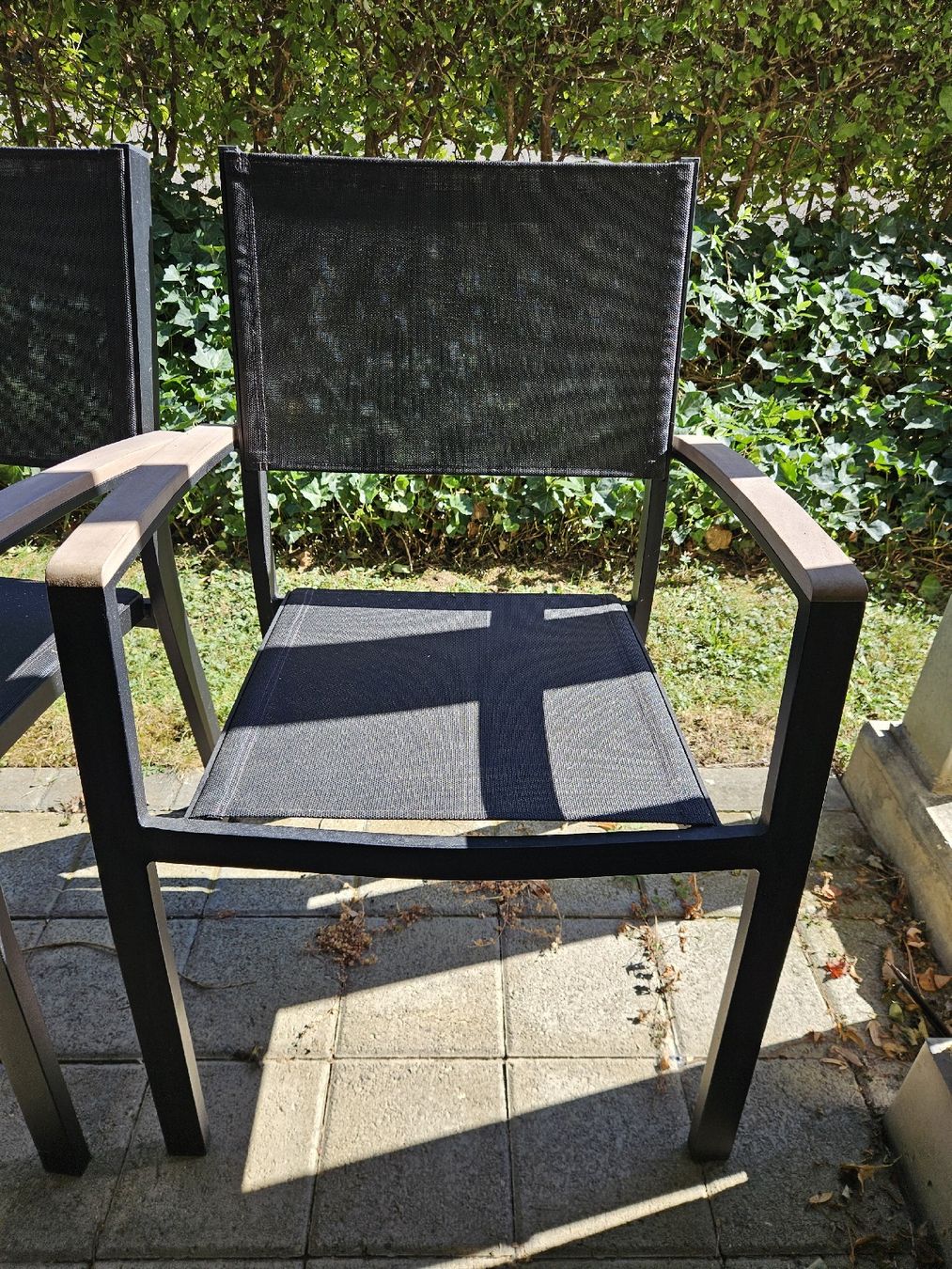 Tables: Gartentisch mit 4 Stühlen – D'occasion à Kilchberg ZH par tan_g9ny 3
