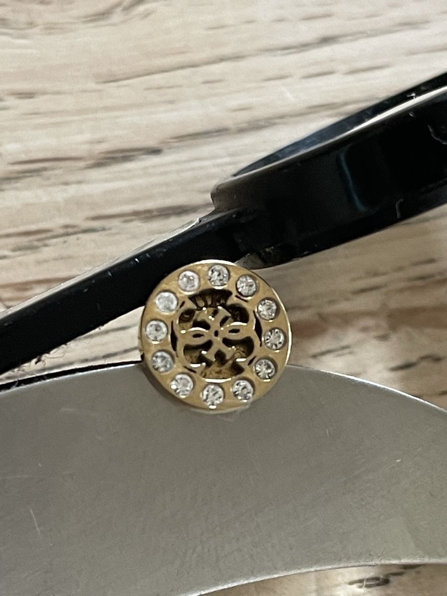 Guess Orecchini pendenti & Orecchini a lobo: Guess Ohrstecker – Usato da Flawil venduto da Naphtali 1