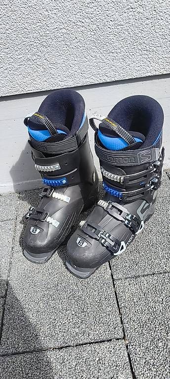 Schuhe für Jungen: skischuhe Salomon Calf Ajuster 104mm Grösse 27  – Gebraucht aus Nebikon von amg33