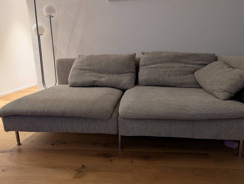 Ikea Divani: Sofa – Usato da Maienfeld venduto da F.D.1805