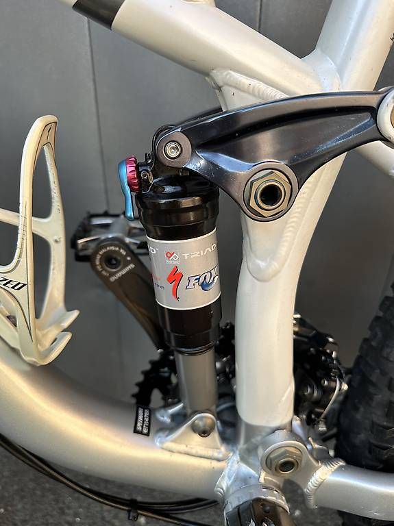 Biciclette: Bicicletta MTB Specialized fully 26  – Usato da Quartino venduto da DiloUsato 8