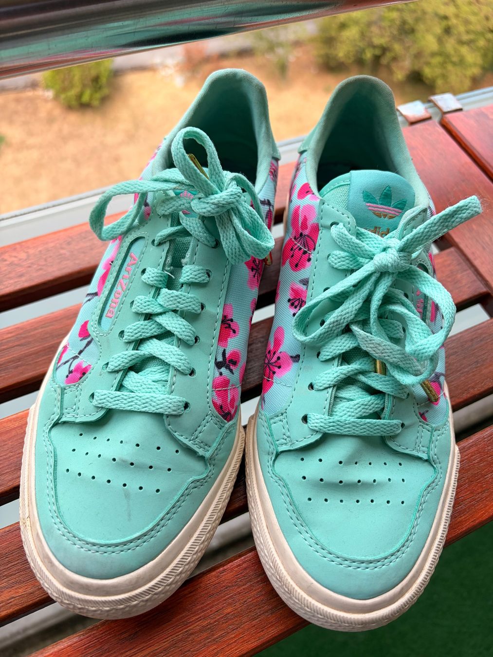 Adidas Scarpe per ragazze: Adidas Arizona Sneaker 36 – Usato da Basel venduto da Witmedia