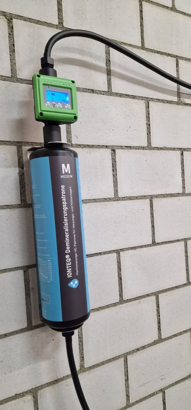 Installations sanitaires: Demineralisierungs Wandstation MEDIUM inkl. Messcomputer mc1 – Neuf avec emballage d'origine à Chur par IONTEQ 3