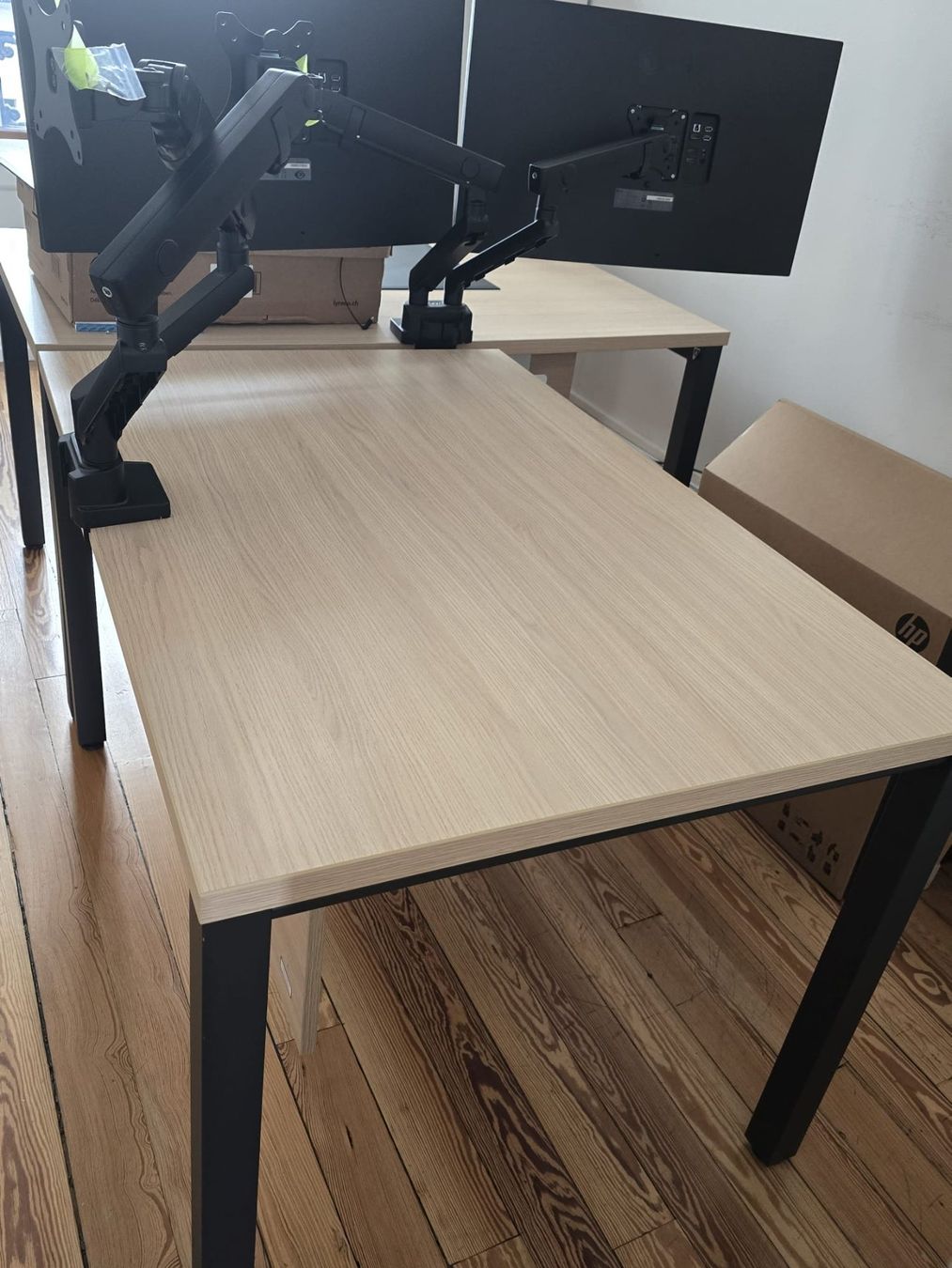 Scrivanie: Table de bureau – Usato da Genève venduto da off_zns5 1