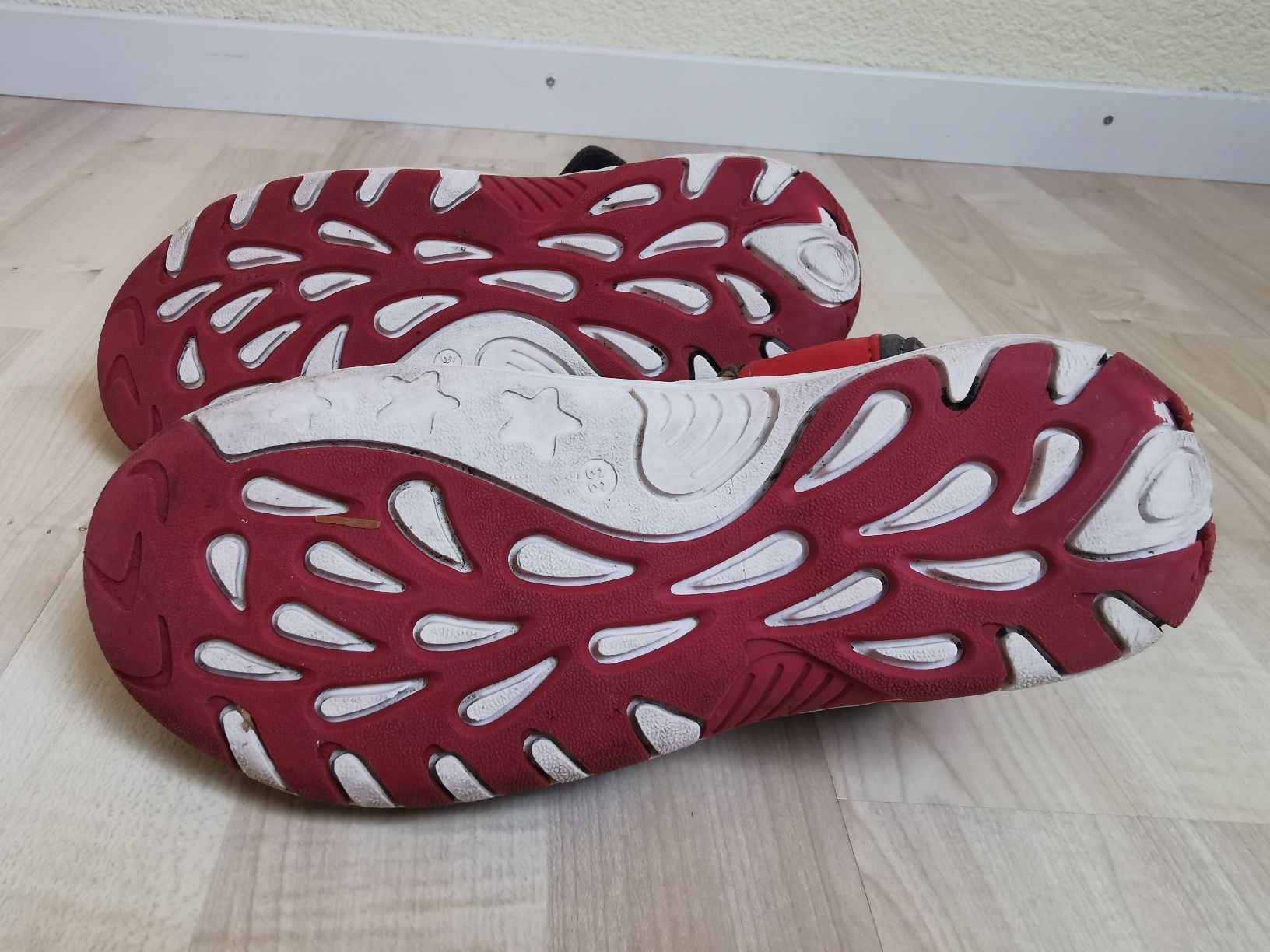 Friboo Scarpe per ragazzi: sandalen friboo gr. 33 – Usato da Oberentfelden venduto da bienemaaja 1
