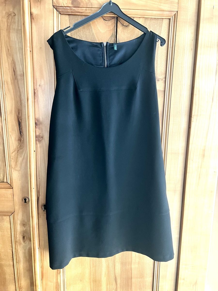 Benetton Vestiti: Robe noire élégante Benetton, taille S-M – Nuovo (secondo la descrizione) da Porrentruy venduto da SYANKA