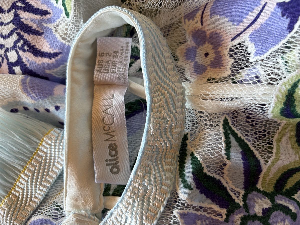 Tute: Alice McCall Floral Romper  – Usato da St.Josefen venduto da lop_lh8d 4