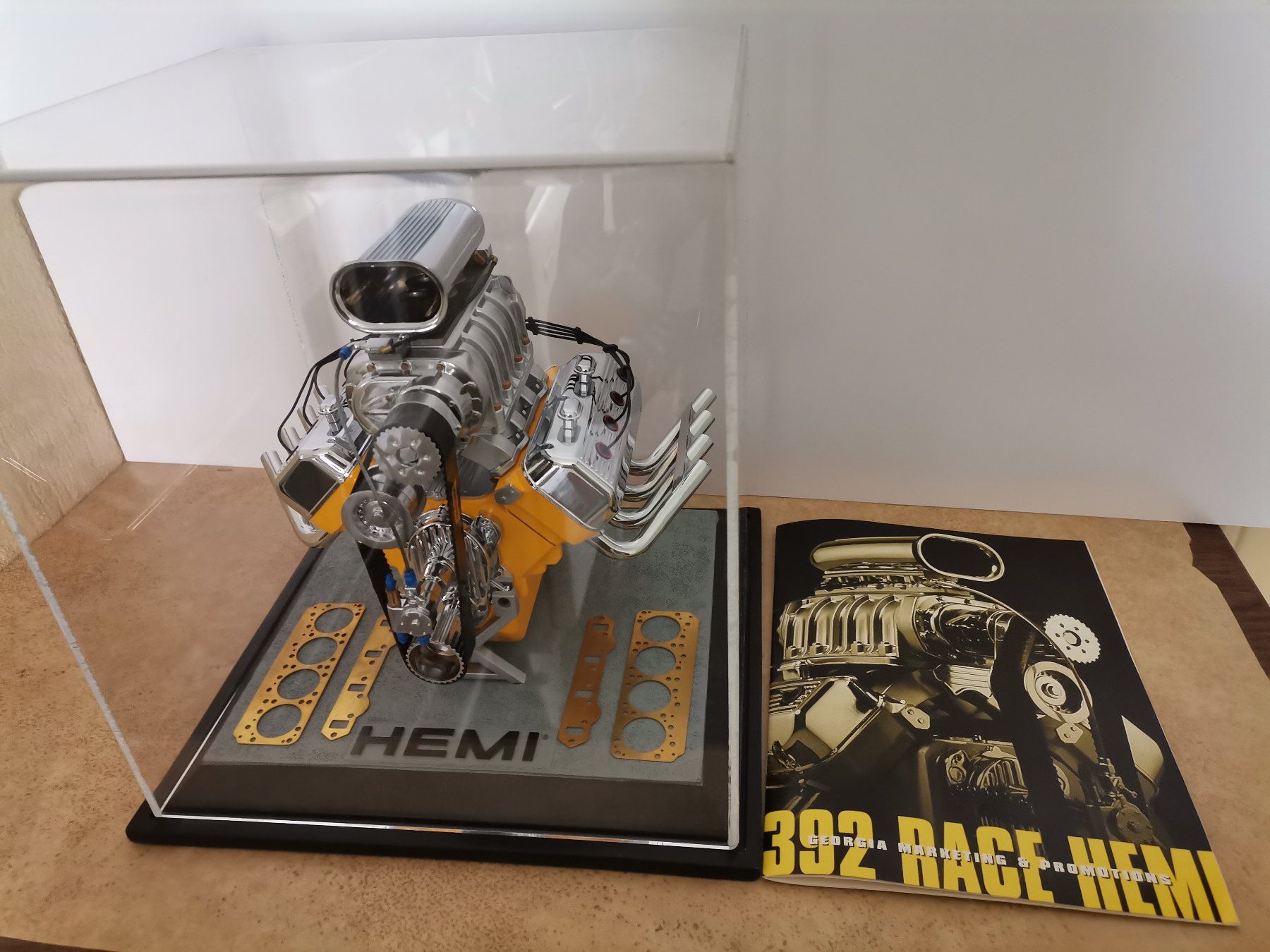 Kit di modellismo & Modellini statici: Hemi-V8-Rennmotor 392, 1:6 – Usato da Oftringen venduto da Esthiboy 5