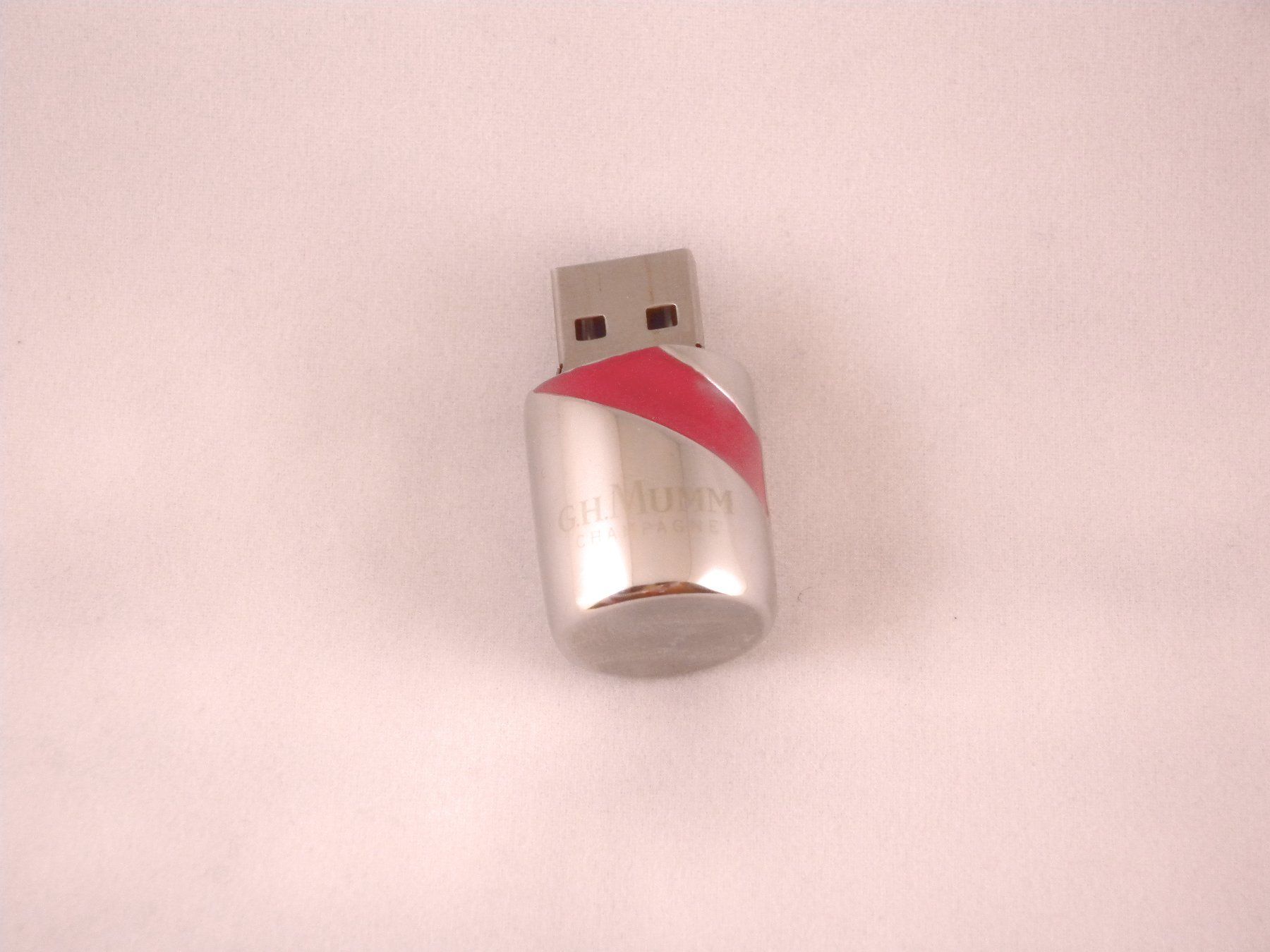 USB Sticks: G.H. Mumm Champagne USB-Stick – D'occasion à Gordola par ludens 2